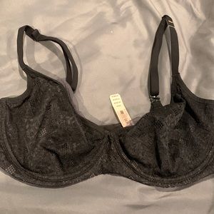 Brand new Body by Victoria Bra! 34DD